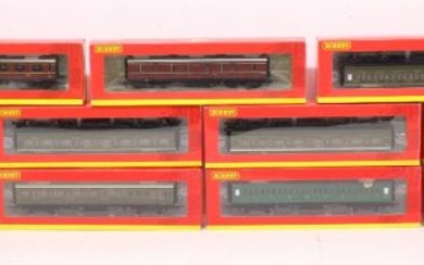 Hornby: A collection of eleven boxed Hornby, OO Gauge coaches...