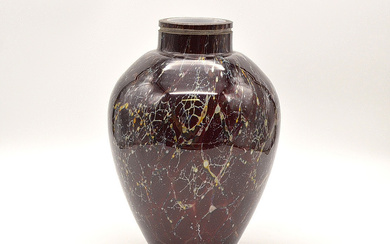 KARL WIEDMANN. W.M.F IKORA LAMP BASE/ART DECO GLASS VASE WITH MARBLE LOOK, AROUND 1920-1930.