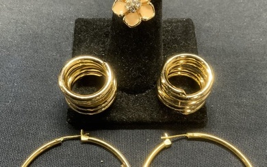 Lot 5 Gold Tn, Flower, Crystal Rings, More