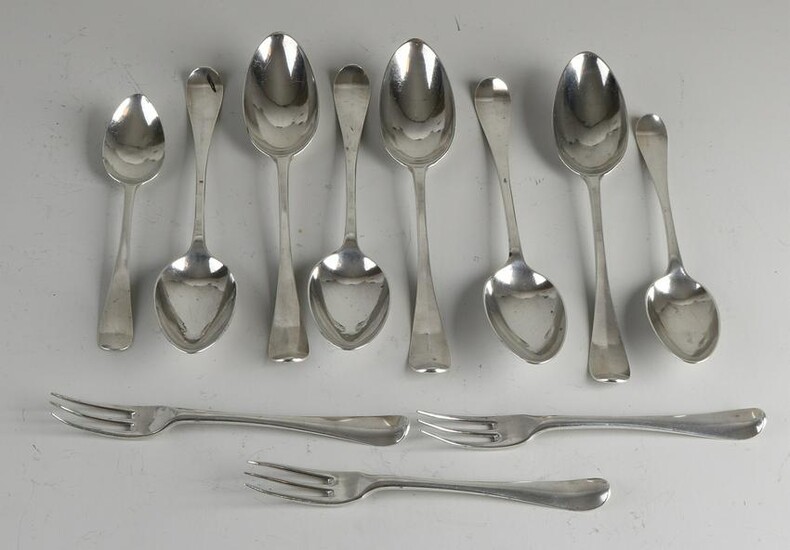 Lot of antique cutlery, 18th century, with 6 table