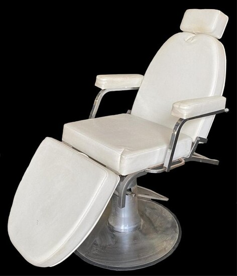 MID CENTURY MODERN CHROME MOUNTED BARBER CHAIR