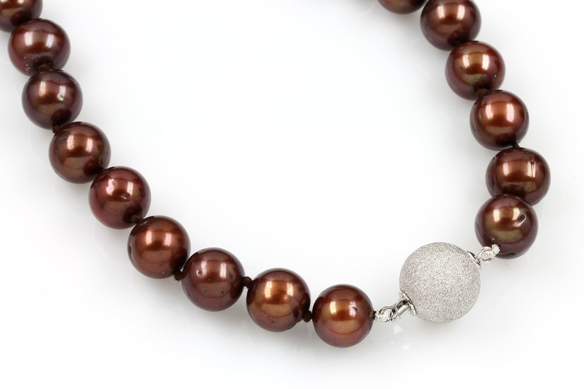 Necklace with cultured tahitian pearls , brown...