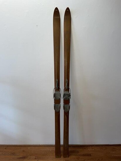 Northland Vintage Wooden Skis