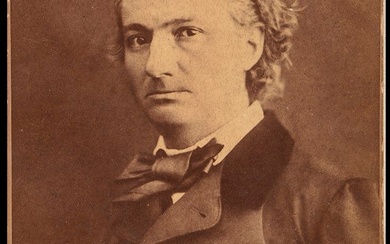 Paul NADAR (1856-1939). Portrait photographique de Charles Baudelaire monté sur carton de l’atelier Nadar. Dim....