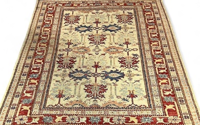 Persian Style Rug With Floral Pattern