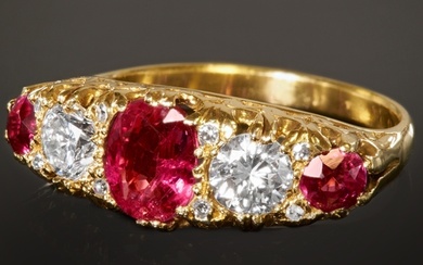 RUBY AND DIAMOND 5-STONE RING 18 ct. gold. Larger vibrant ce...