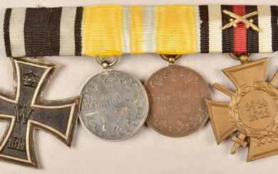 Saxonian medal clasp with 3 awards