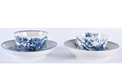 TWO 18TH CENTURY WORCESTER BLUE AND WHITE TEABOWLS AND SAUCE...