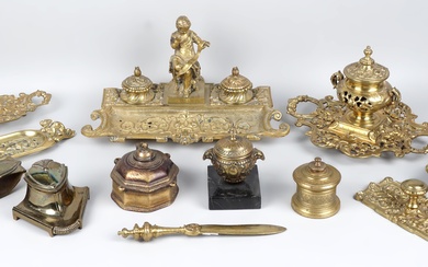 TWO VICTORIAN BRASS INKWELLS AND OTHER DESK ACCESSORIES, LATE 19TH CENTURY