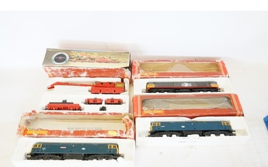 Three Boxed Hornby Locomotives to include No: R.404 "BR Clas...