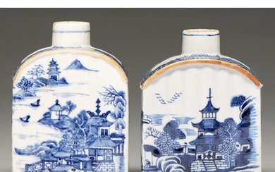 Two Chinese blue and white tea caddies, late 18th c, of arch...