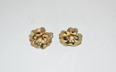 Vintage 12k Gold filled leaf Pearl Earrings