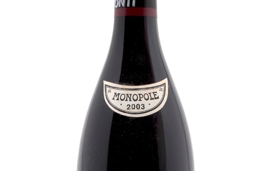 1 bouteille ROMANEE CONTI 2003 Grand Cru. Domaine de la Romanée Conti (étiquette léger abimée par l'humidité, morceaux de papier marron