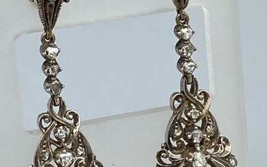 14 kt. Gold, Silver - Earrings - 1.50 ct Diamond