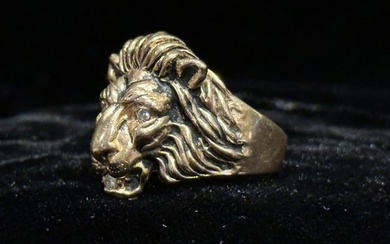 14K Yellow Gold Lion Head Ring w/ Diamond Accents