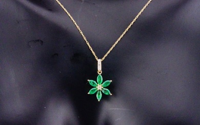 14K Yellow Gold and 0.60ctw Emerald 18" Flower Necklace