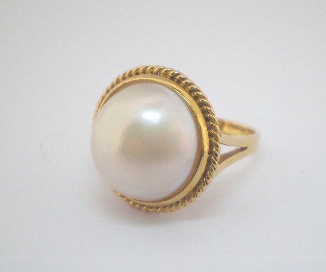 18 kt. Mabe pearl, Yellow gold, 17 mm - Ring