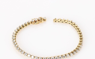202306883 - Brilliant tennis bracelet of 18 kt gold, approx. 3.00 ct
