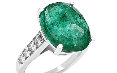 6.64 Carat Natural Emerald And 0.40 Ct Diamonds - 14 kt. White gold - Ring - NO RESERVE