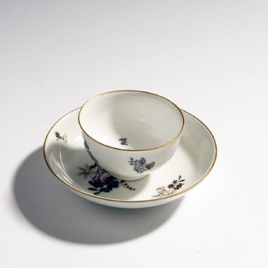 KPM Meissen, Teacup with saucer ' Flower', c. 1760