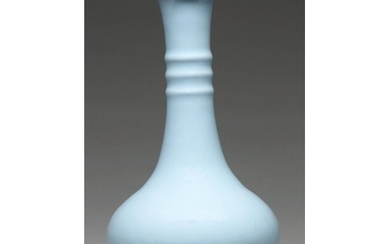 A Chinese clair-de-lune glazed vase, 19th c or later, with t...