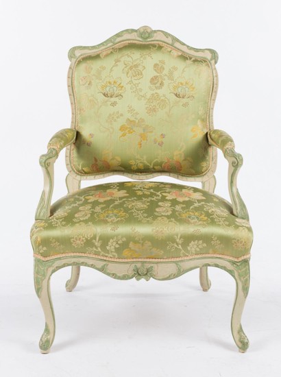 A PAIR OF LOUIS XV STYLE FAUTEUILS IN GREEN SILK UPHOLSTERY, 97CM H. SPECIAL NOTE REGARDING COLLECTION: TO BE COLLECTED FROM EDWARD...