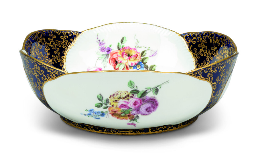 A SEVRES PORCELAIN BLEU LAPIS-GROUND SALAD-BOWL FROM THE SERVICE PRESENTED BY LOUIS XV TO THE DUKE AND DUCHESS OF BEDFORD (SALADIER A FEUILLES DE CHOUX, 1ERE GRANDEUR)