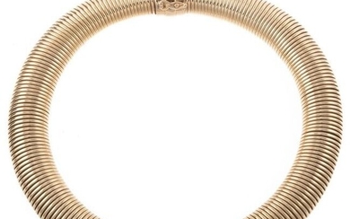 A Substantial 14K Ribbed Omega Necklace
