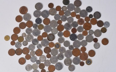 A collection of assorted coinage (Qty)