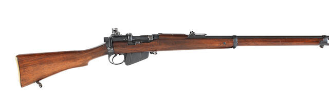 A fine .303 (British) 'Long Lee Enfield Mk.I.' bolt-magazine service rifle by BSA, no. FF/8424317