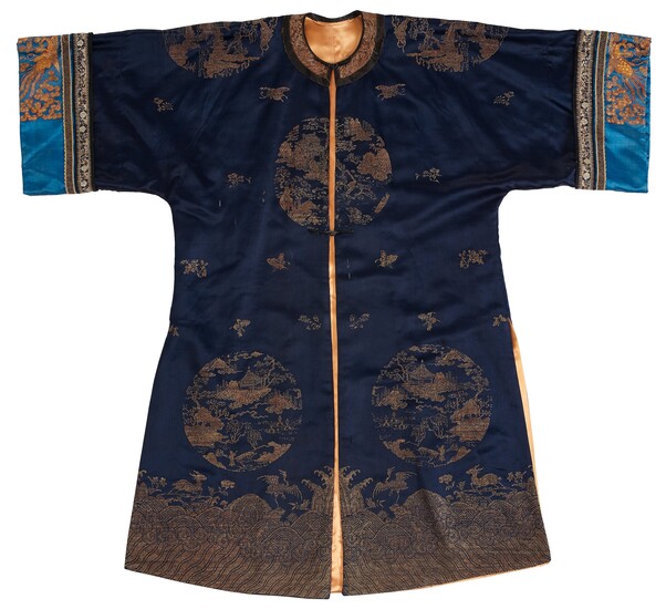 A silk robe, Qing dynasty, circa 1900.