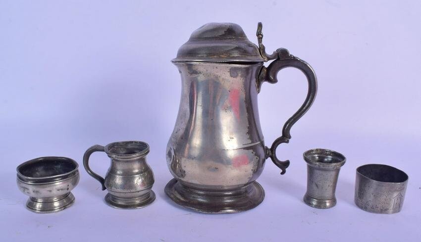 AN EARLY PEWTER TANKARD together with four other