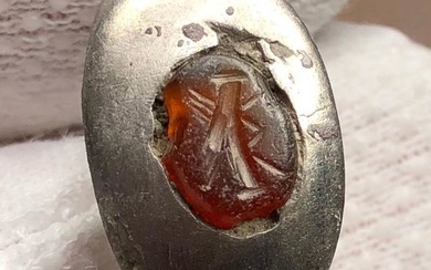 Ancient Roman Silver Seal Ring with Carnelian Gemstone ''Clasped Hands'' Sign of Goddess Concordia Symbolizing Friendship