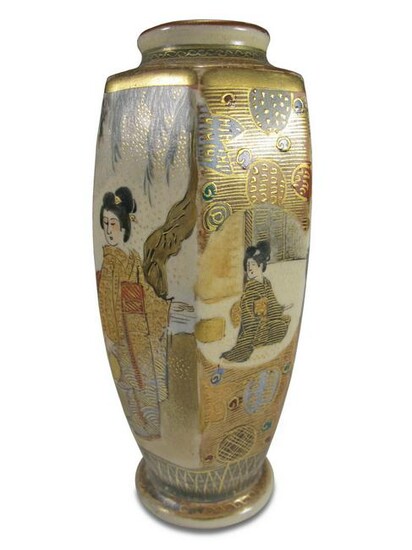 Antique Japanese Satsuma small porcelain vase