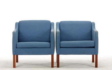 Børge Mogensen. Pair of low-back armchairs, model 2207 (2)