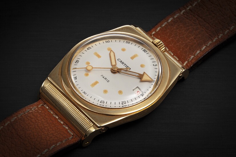 CARTIER, A RARE 18K GOLD TONNEAU-SHAPED AUTOMATIC WRISTWATCH WITH HINGED HOODED LUGS