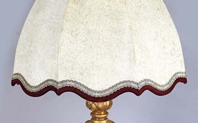 Candeliere adattato a lampada da tavolo in legno dorato