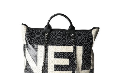 Chanel Black and Beige Coated Canvas and Leather Camellia & CC Print Shopper Tot