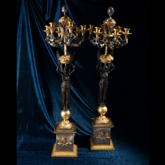 Coppia di candelabri in argento, argento dorato e bronzo, Napoli XIX secolo