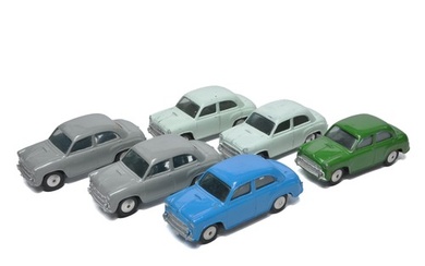 Corgi group of loose diecast issues comprising 6 x Morris Co...
