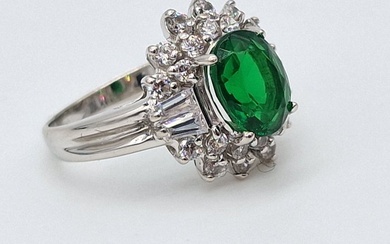 Elini - 18 kt. White gold - Ring - 1.40 ct Emerald - Diamonds