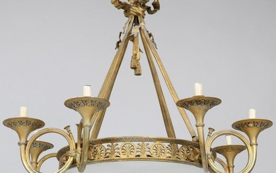 French bronze eight-light chandelier