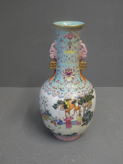 Imperial Chinese bulbous vase depicting children playing on ...
