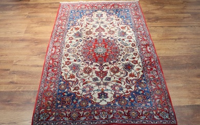 Isfahan Iran - Carpet - 183 cm - 110 cm