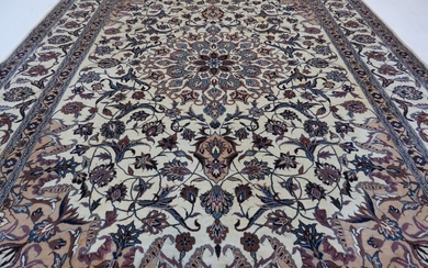 Isfahan sehr fein Top Qualität - Carpet - 335 cm - 245 cm