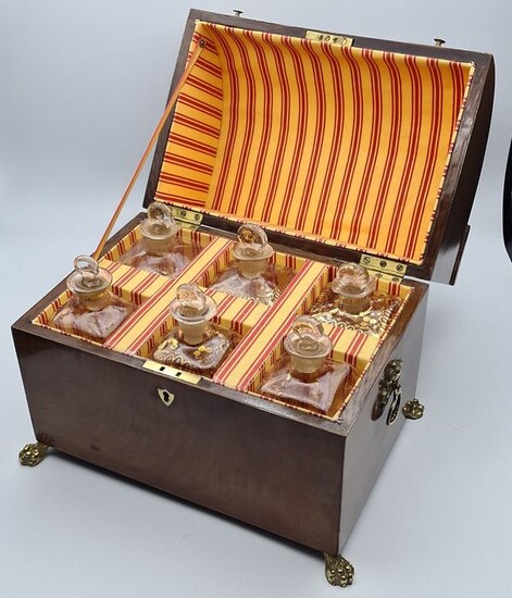 Liquor cabinet - Brass, fabric, exotic wood, crystal - 19th century