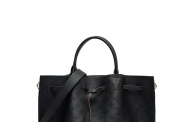 Louis Vuitton - Girolata Crossbody bag