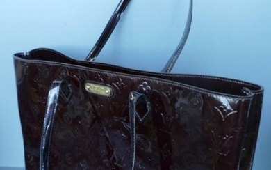 Louis Vuitton plum patent leather shopping bag