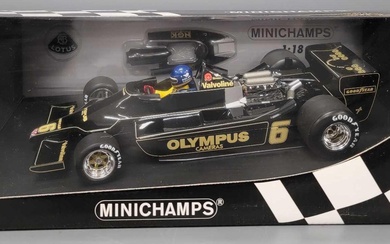Minichamps 1/18 Lotus Ford 79 Ronnie Peterson 1978 in original box