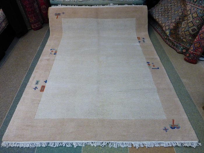 Nepal - Carpet - 240 cm - 170 cm